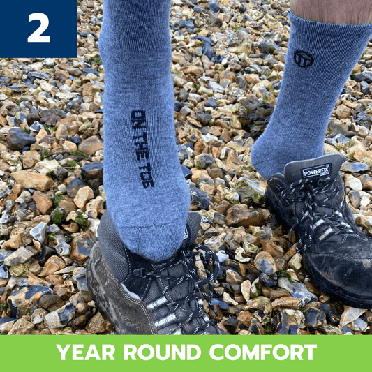 how to choose the best socks for hiking